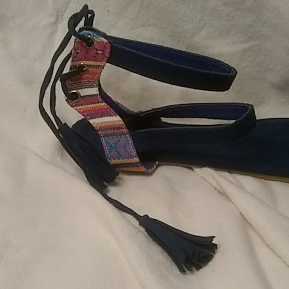 NWOT ShoeVibe Lace up Midnight Blue Sandals Size 7 - Picture 2 of 7